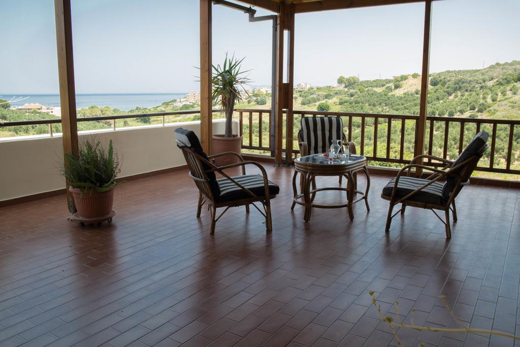 Alexandra Villa Stalos Ngoại thất bức ảnh