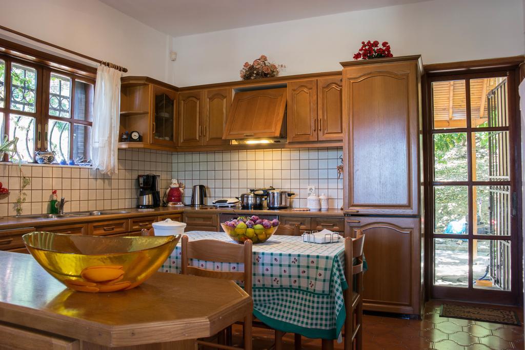 Alexandra Villa Stalos Ngoại thất bức ảnh