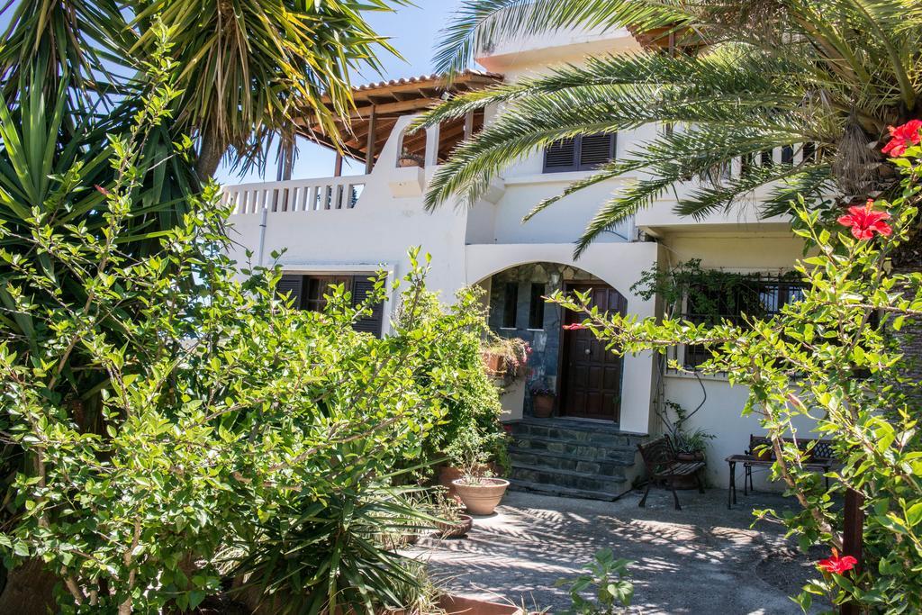 Alexandra Villa Stalos Ngoại thất bức ảnh